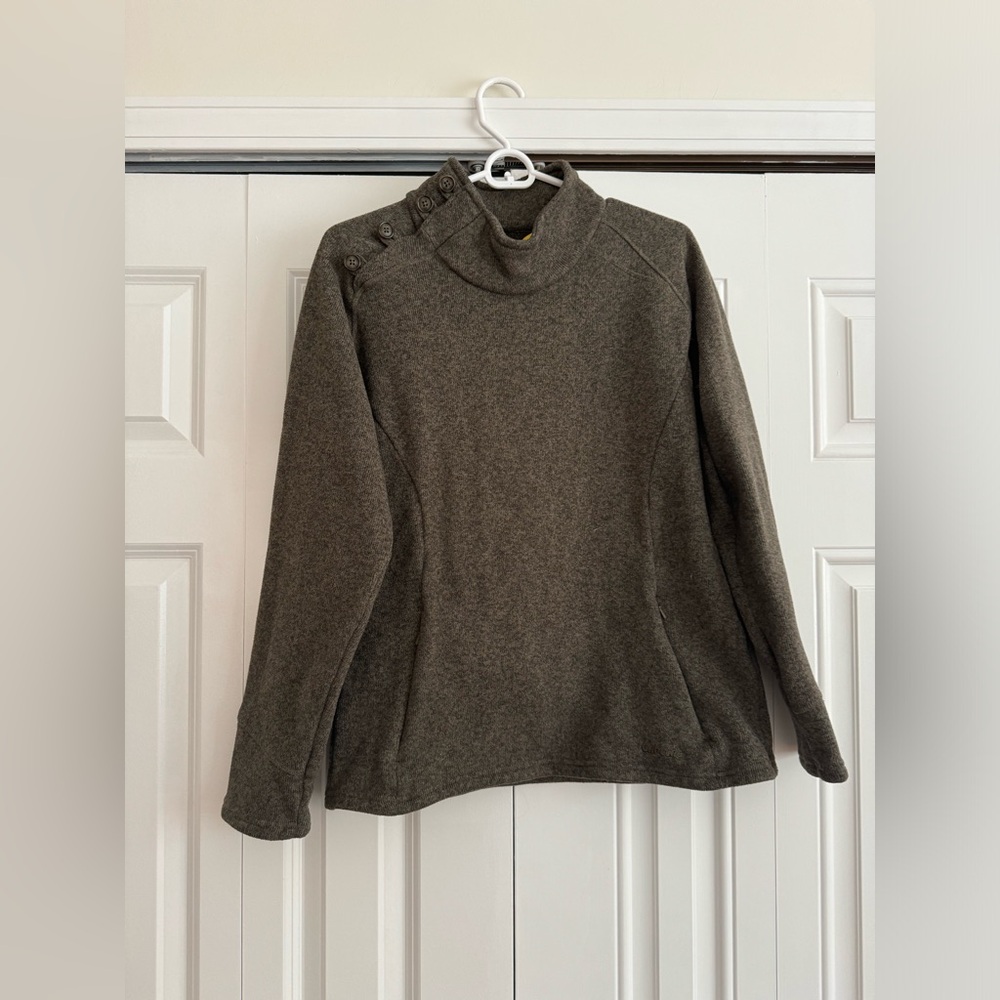 Grey sweater
